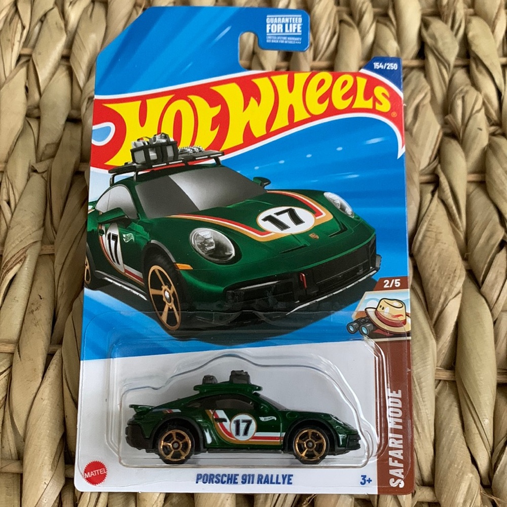 Porsche 911 Rallye Hot Wheels Green Race Car Hotwheels Racer Safari Mode 🆕 2025